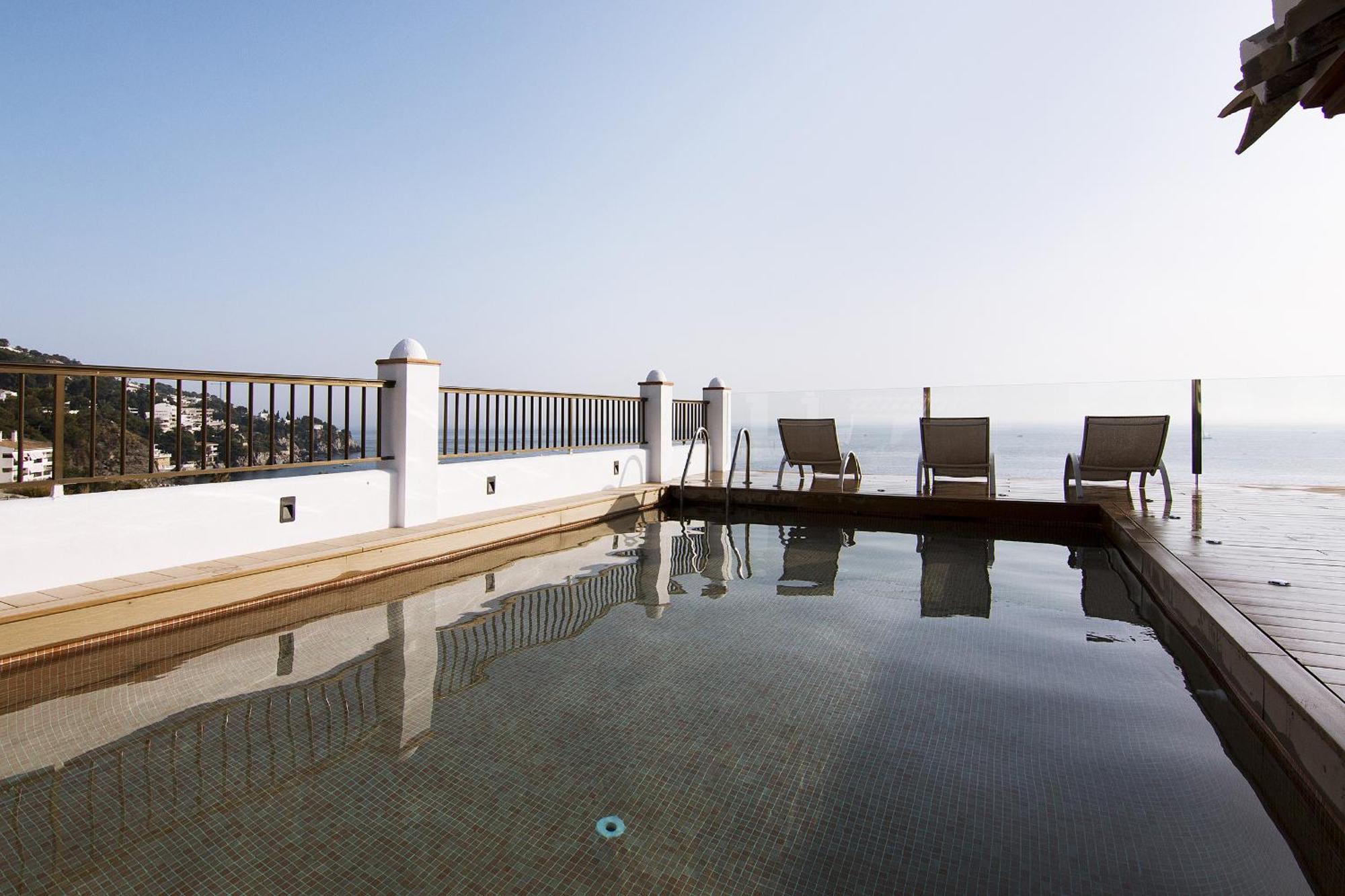 Chezmoihomes Duplex Penthouse With Swimming Pool La Herradura Kültér fotó