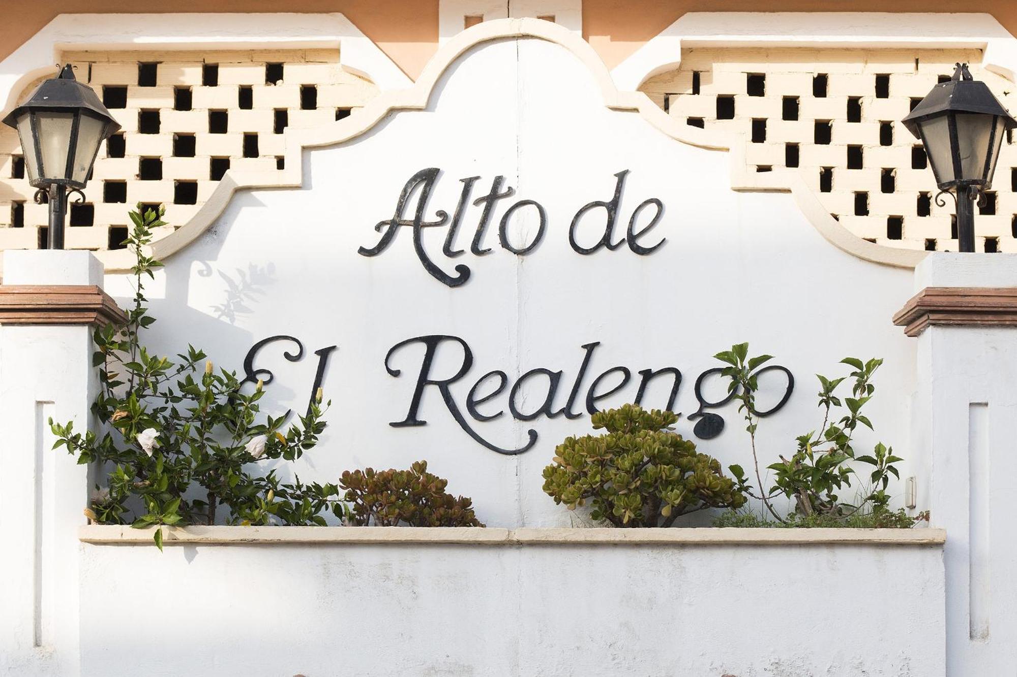 Chezmoihomes Duplex Penthouse With Swimming Pool La Herradura Kültér fotó